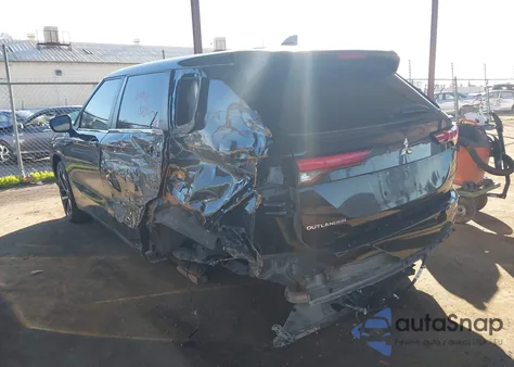 2022 Mitsubishi Outlander Es 2.5 2Wd из США, поврежденный, VIN JA4J3TA83NZ032665